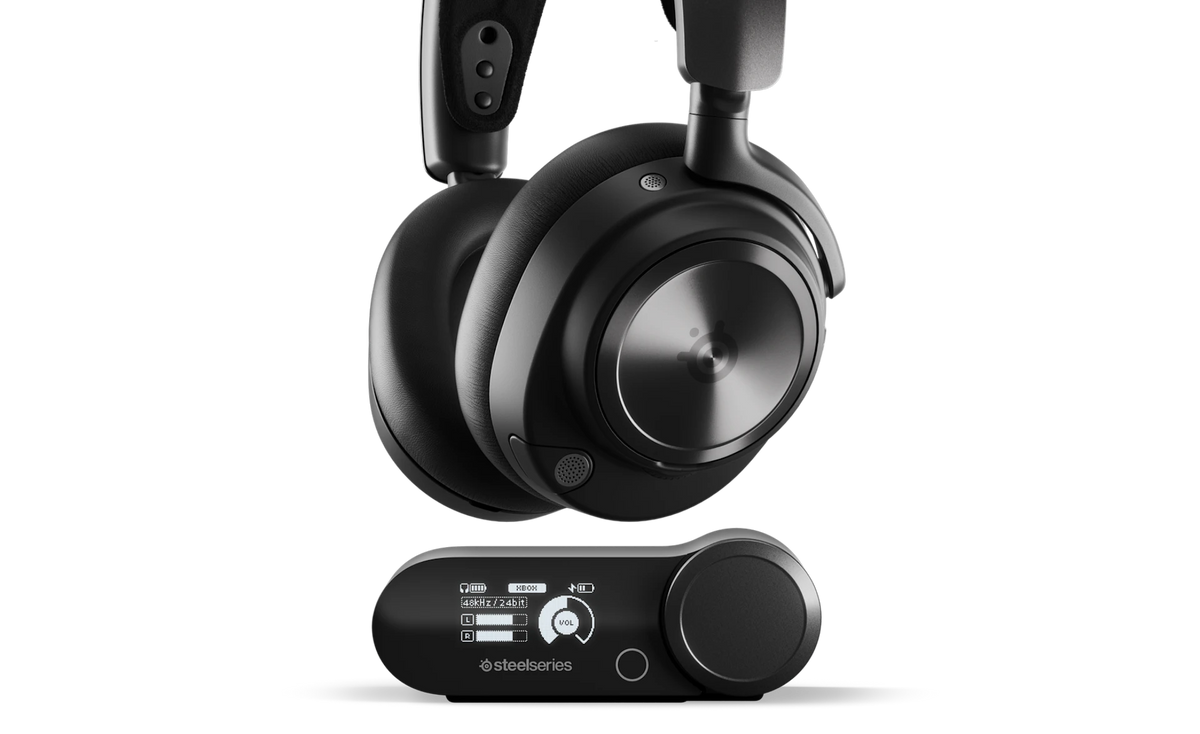 Arctis Nova Pro Wireless for Xbox & PC - Blemished Box